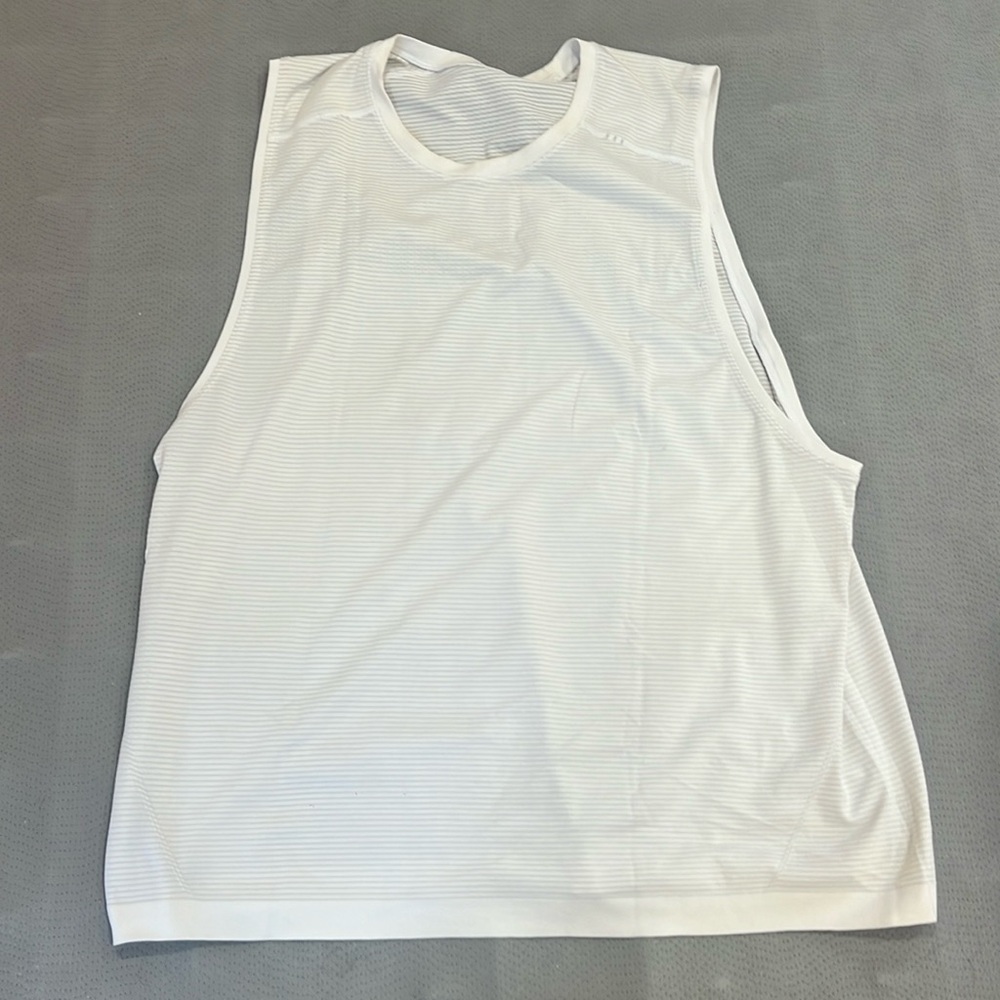 Men LuluLemon Muscle Tank